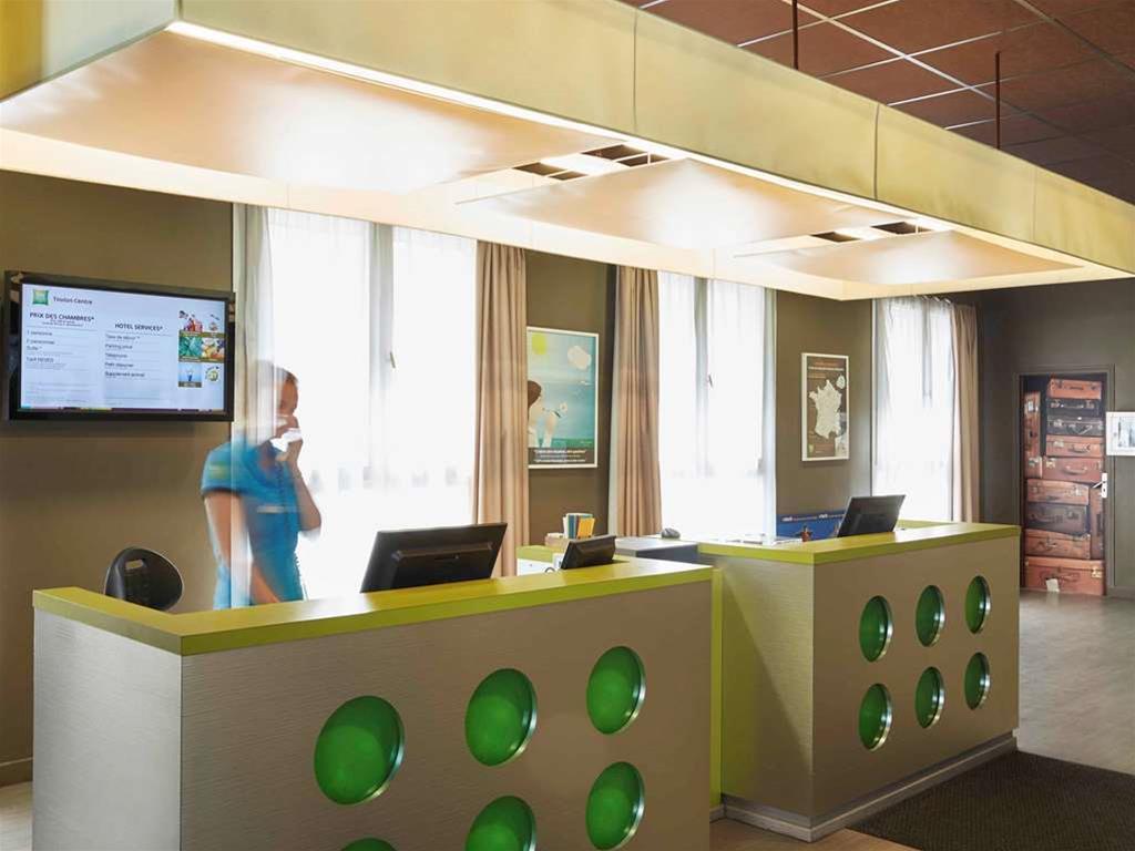 Hotel Ibis Styles Toulon Centre Port Zewnętrze zdjęcie